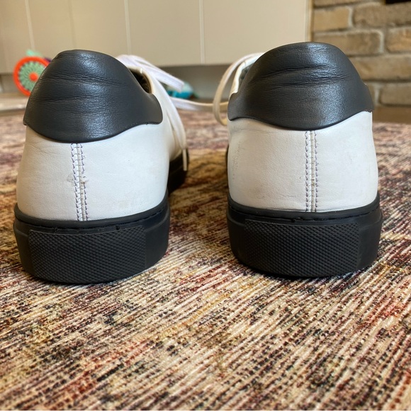 Saks Fifth Avenue white sneaker - Picture 4 of 6